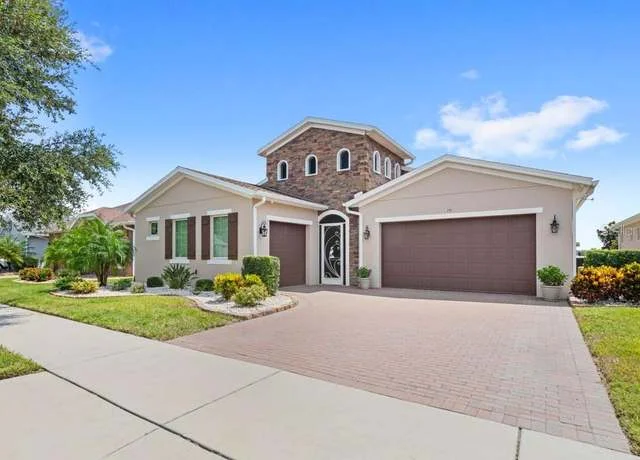 Roof replacement project in Groveland, FL by Pro Specialty Services