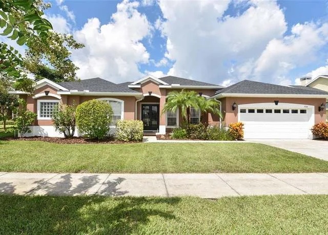 Roof replacement project in Tavares, FL by Pro Specialty Services